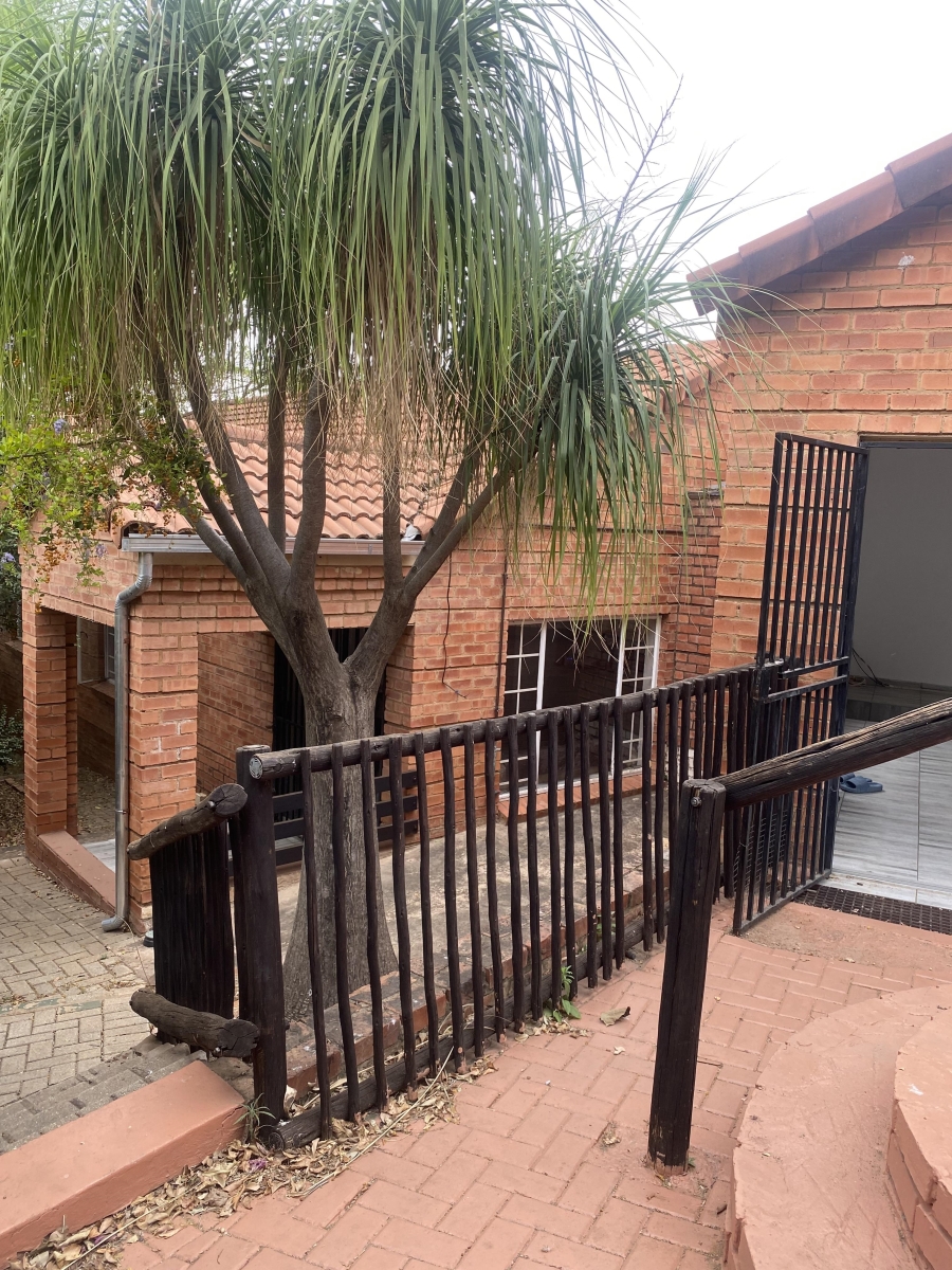 3 Bedroom Property for Sale in Elandsrand North West